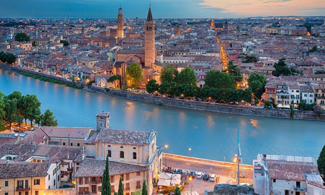 Filarmonico Suites Verona Exterior foto